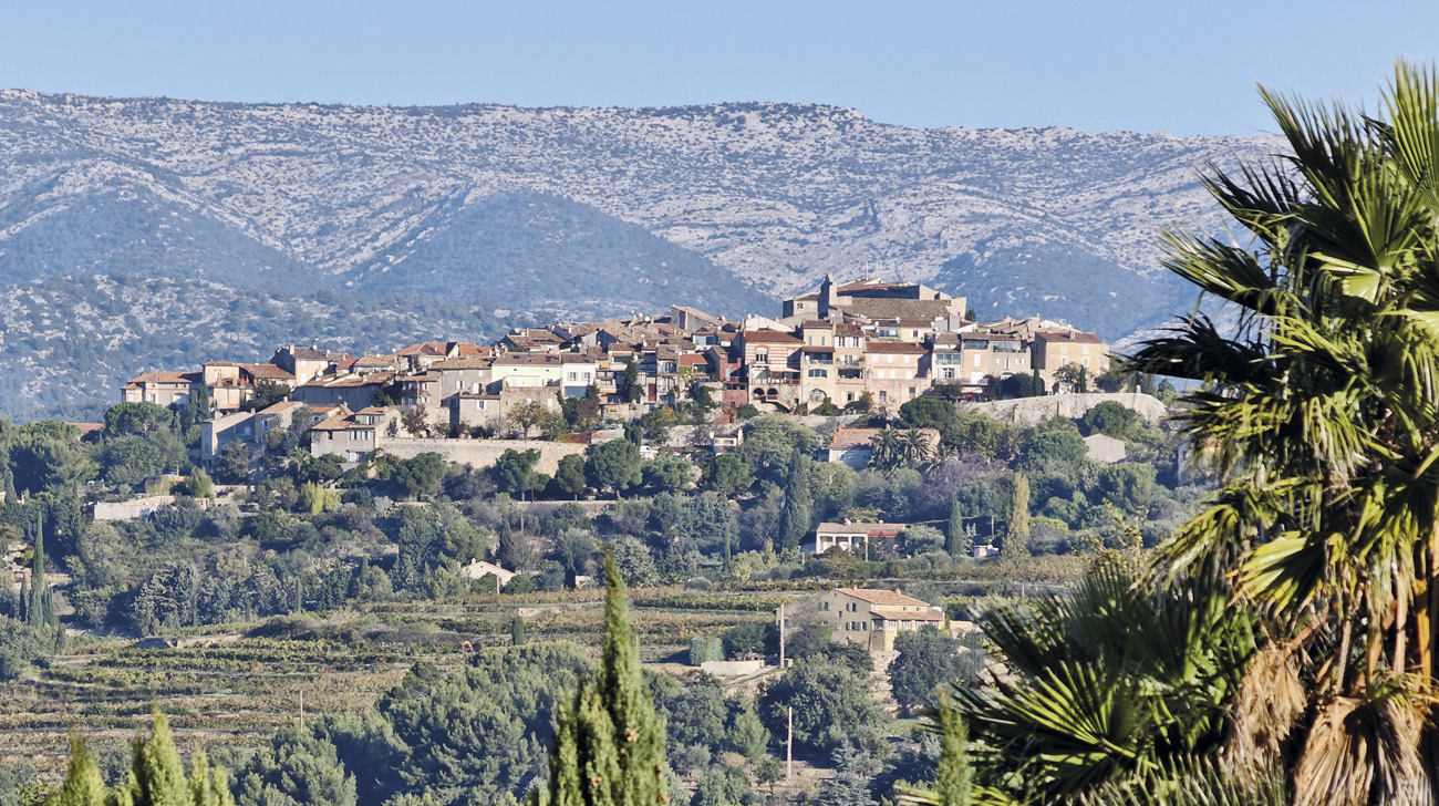 Castellet-village-bandol